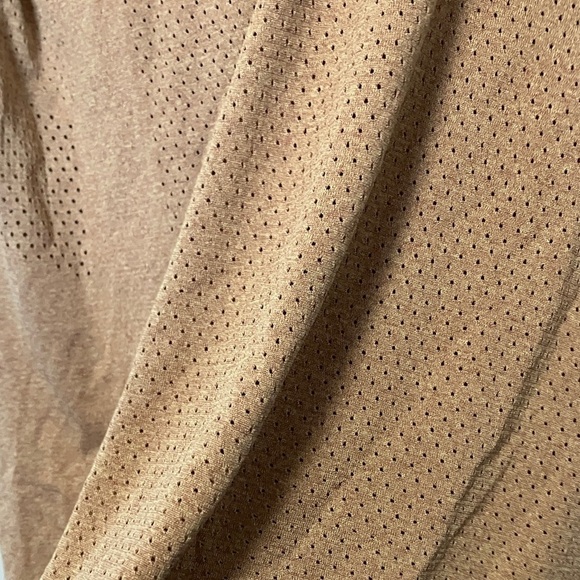 Lululemon Yellow Mustard Brown Short Sleeve Shirt - Picture 6 of 7